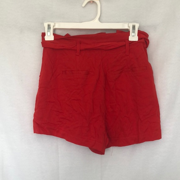 red flowy forever 21 shorts - Picture 3 of 3